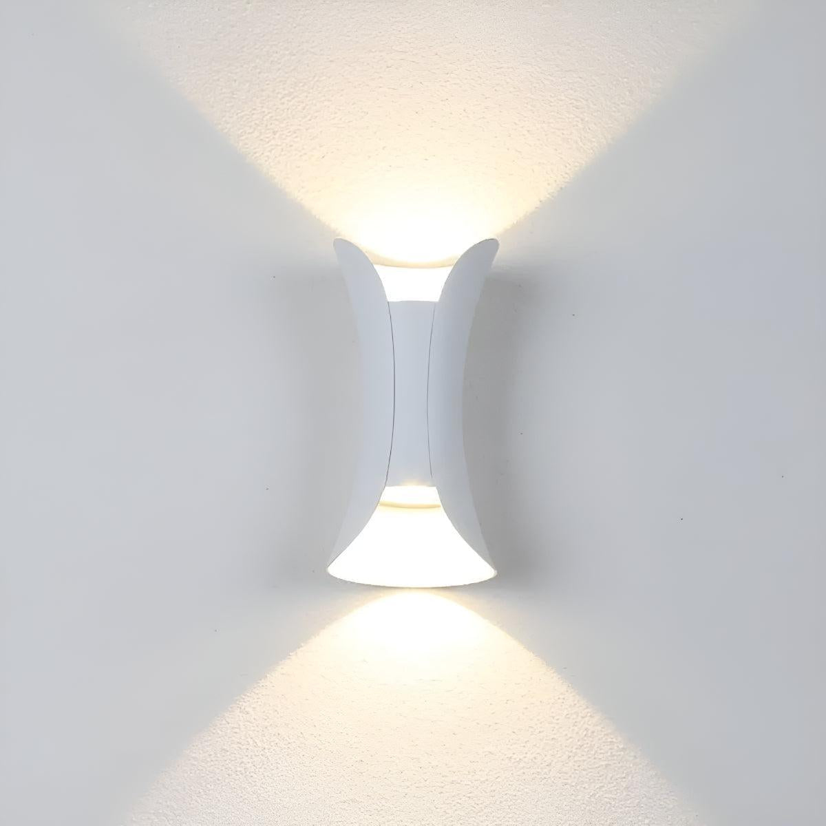 
Curved Outdoor Wall Light With Up and Down Beam, Integrated LED, IP65, Four Sizes